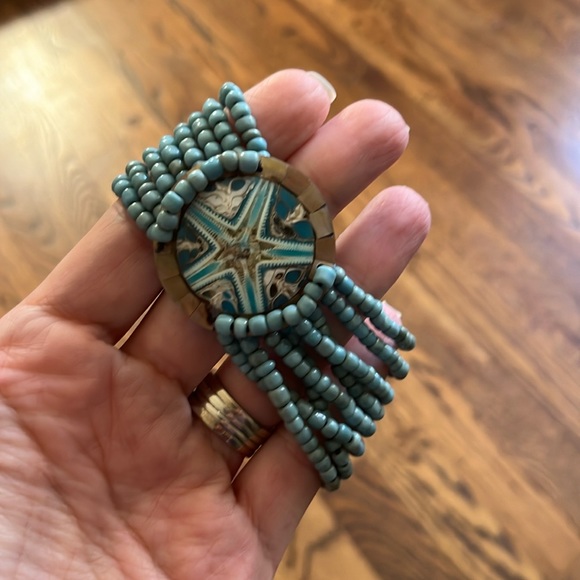 Pale Blue Bead Multi-strand Bracelet Shell - Picture 1 of 3